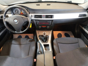 BMW 3 Series 318d 105kW