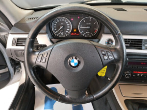 BMW 3 Series 318d 105kW