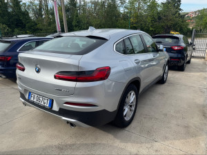 BMW X4 X line 20d 140kW