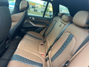BMW X5 4.4 441kW