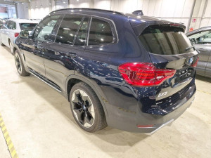BMW iX3 Impressive 210kW