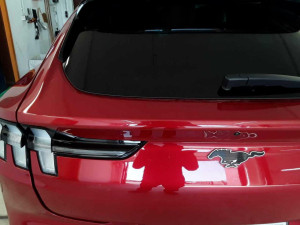 Ford Mustang Mach-E 99 kWh 216kW