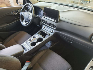 Hyundai Kona 64 kWh 150kW