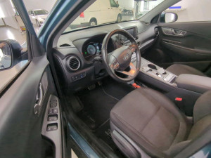 Hyundai Kona 64 kWh 150kW