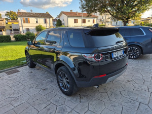 Land Rover Discovery SE 2.0 TD4 110kW