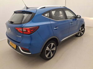 MG ZS Luxury 105kW
