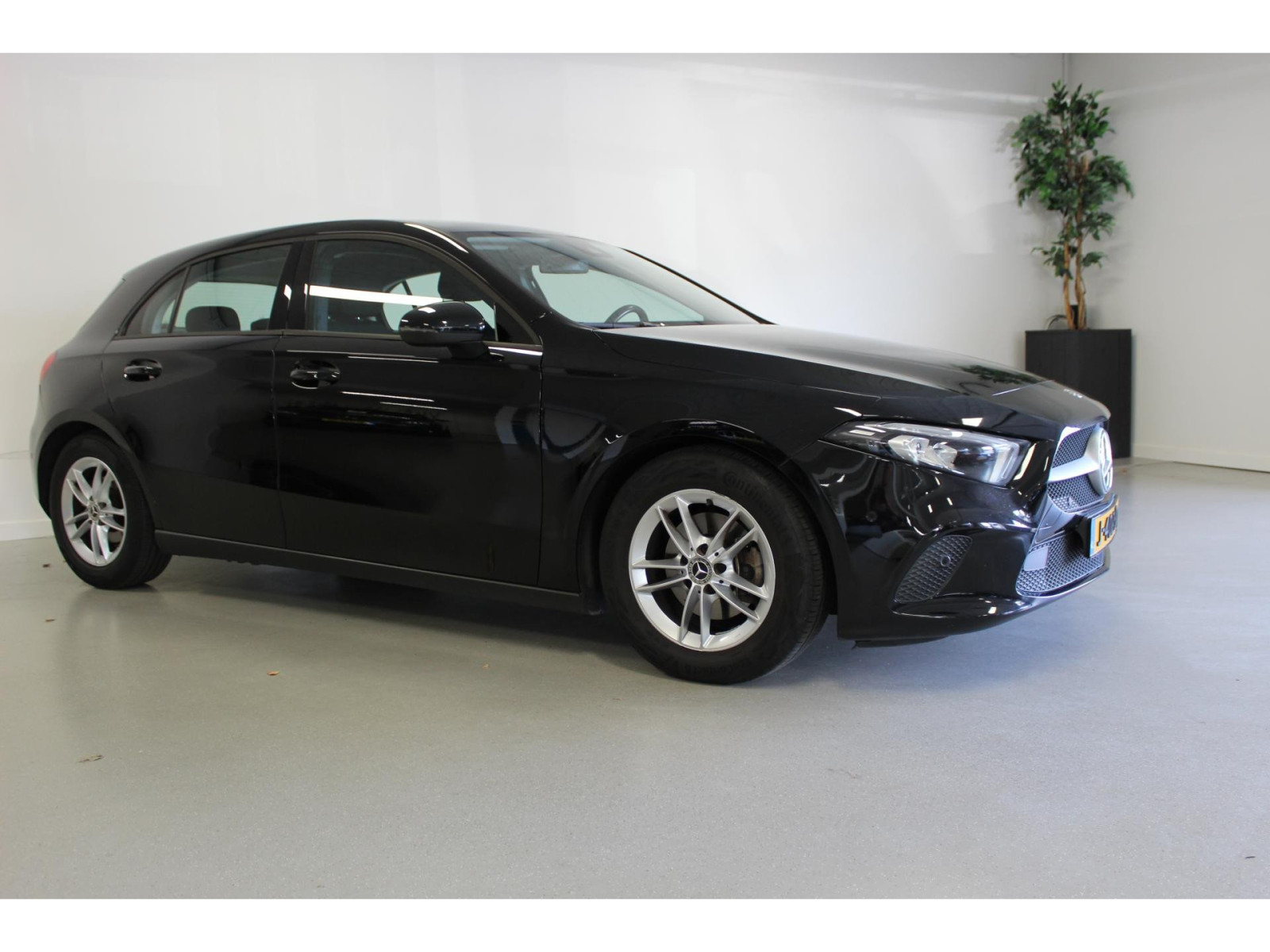 Mercedes-Benz A Business Solution 180d 85kW