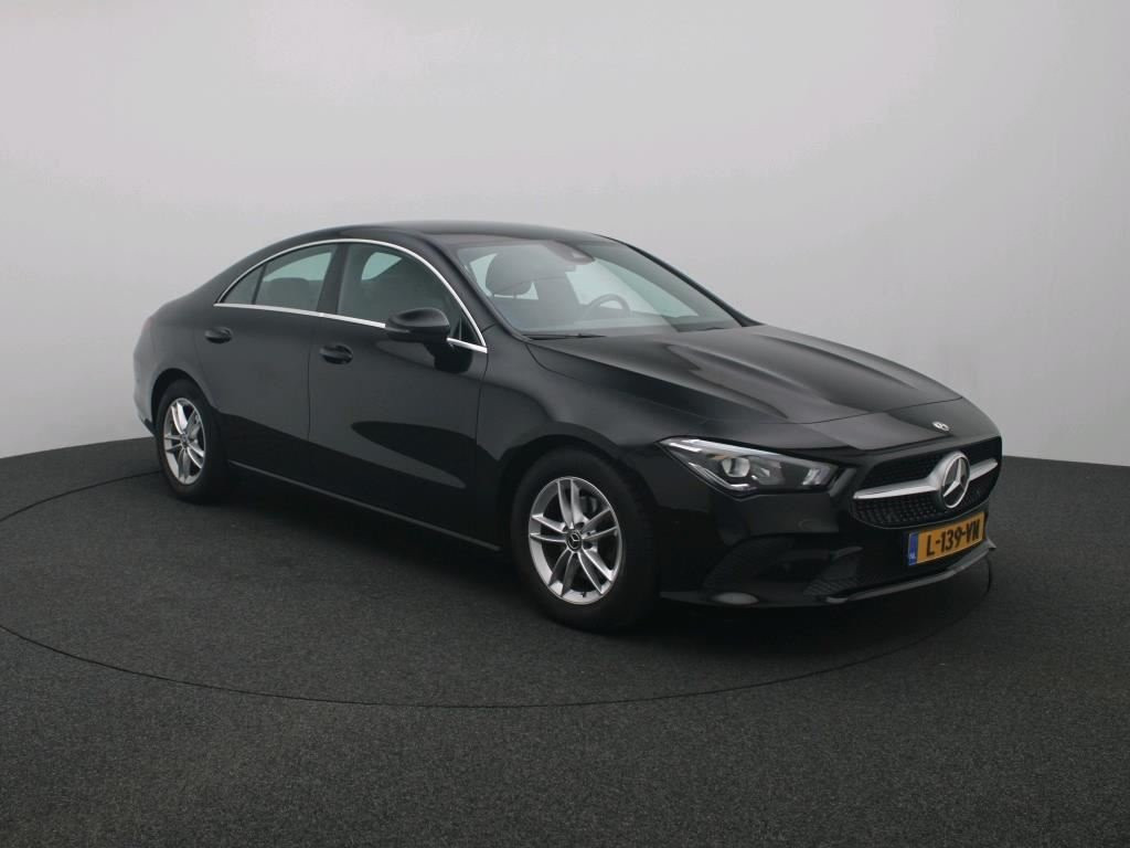Mercedes-Benz CLA Business Solution 180 100kW