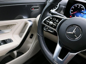 Mercedes-Benz CLA Luxury 200 120kW