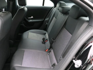 Mercedes-Benz CLA Business Solution 180 100kW