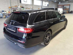Mercedes-Benz E AMG Line 300de 143kW