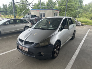 Mitsubishi Grandis 2.4i 121kW