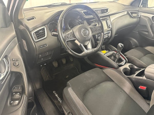 Nissan Qashqai N-connecta 1.3 DIG-T 103kW