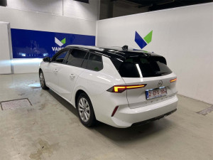 Opel Astra Elegance 1.5 96kW