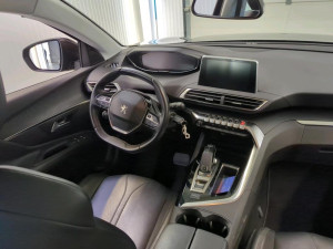 Peugeot 3008 Executive 1.2i 96kW