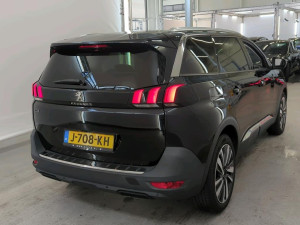 Peugeot 5008 Allure 1.2i 96kW