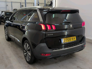 Peugeot 5008 Allure 1.2i 96kW