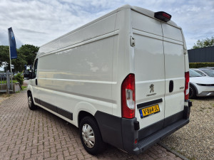 Peugeot Boxer Premium 2.0 HDI 96kW
