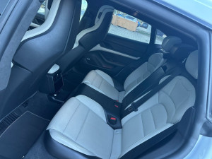 Porsche Taycan 93 kWh 380kW