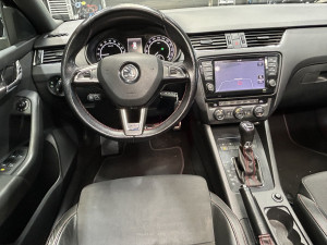 Skoda Octavia vRS Blackline 2.0 TDI 135kW