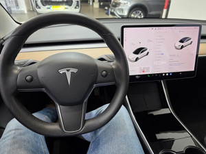 Tesla Model 3 60 kWh 175kW