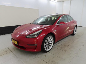 Tesla Model 3 75 kWh 258kW