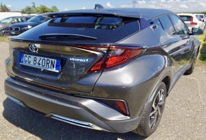 Toyota C-HR Business 2.0h 135kW