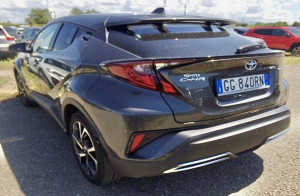 Toyota C-HR Business 2.0h 135kW