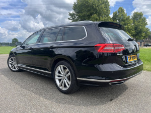 Volkswagen Passat Highline business R 2.0 TDI 110kW