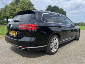 Volkswagen Passat Highline business R 2.0 TDI 110kW