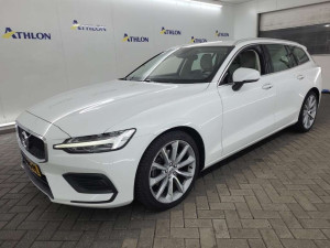 Volvo V60 Momentum Pro T4 140kW