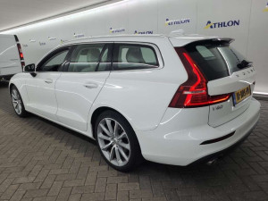 Volvo V60 Momentum Pro T4 140kW