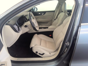 Volvo V60 Business B3 120kW