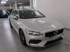 Volvo V60 Momentum Pro D3 110kW