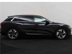 Audi E-Tron Business 55 300kW
