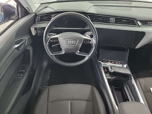 Audi E-Tron Business 55 304kW