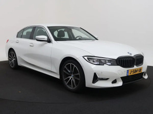 BMW 3 Series High Executive 320i 135kW