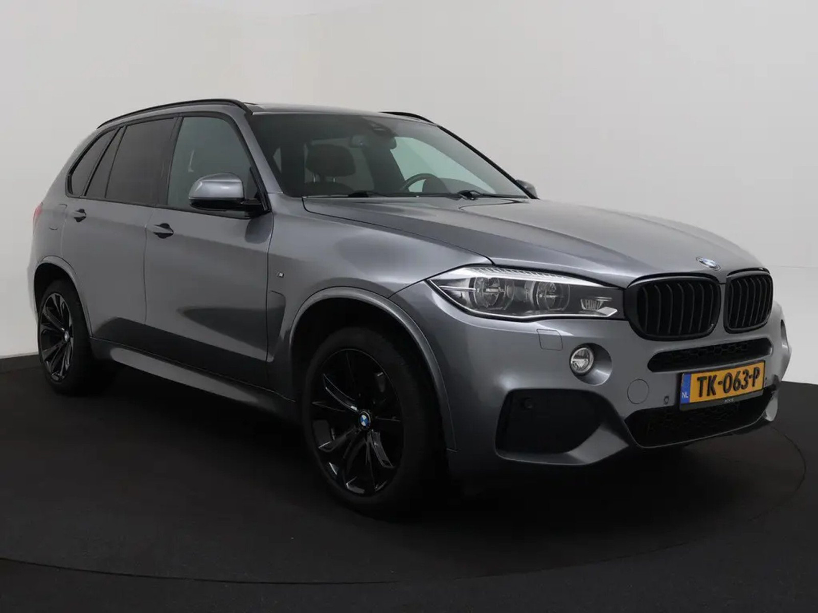 BMW X5 High Executive 40d 230kW