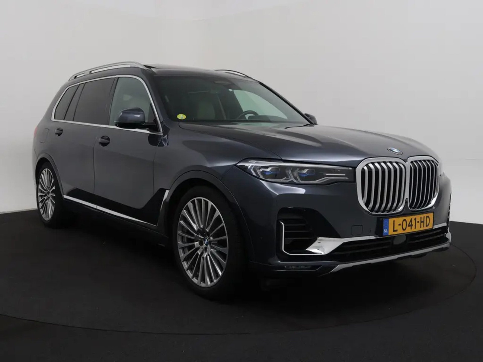 BMW X7 30d 195kW