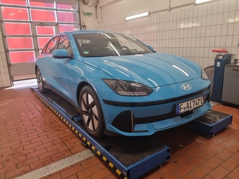 Hyundai Ioniq 6 54 kWh 111kW