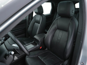 Land Rover Discovery SE Dynamic 2.0 TD4 110kW