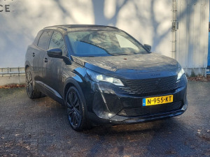 Peugeot 3008 GT 1.2i 96kW