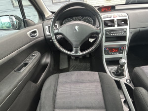 Peugeot 307 XSi 2.0 104kW