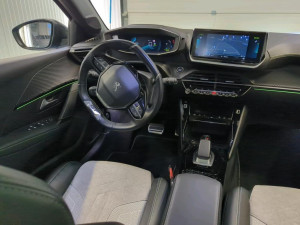 Peugeot e-208 GT 100kW