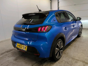 Peugeot e-208 GT 100kW