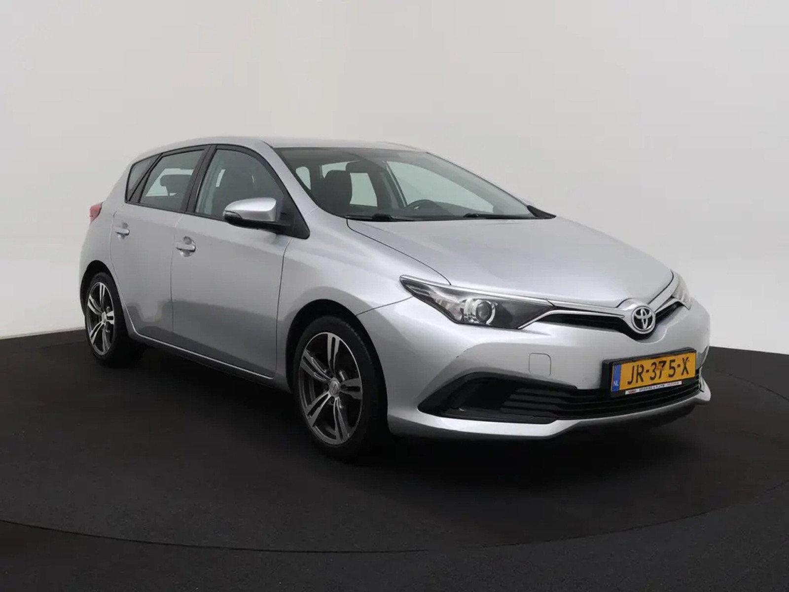 Toyota Auris 1.3 73kW