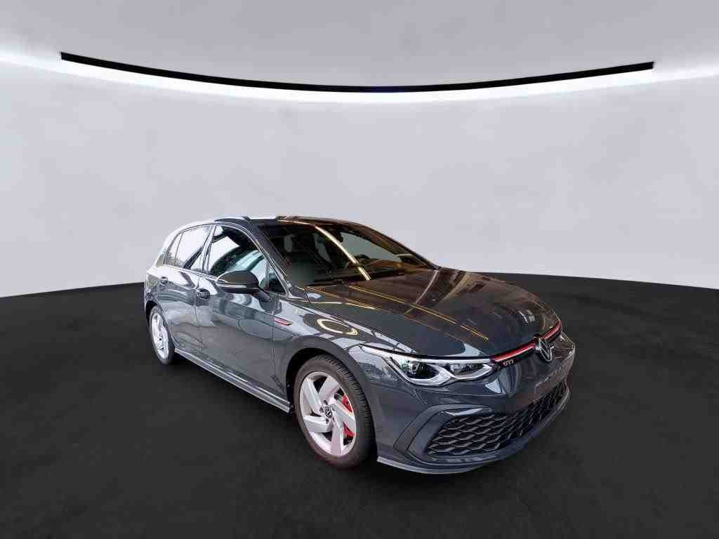 Volkswagen Golf 2.0 TSI 180kW