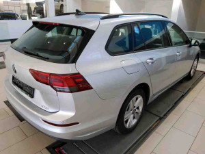 Volkswagen Golf Life 1.5 eTSI 96kW