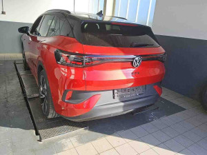 Volkswagen ID.4 77 kWh 220kW
