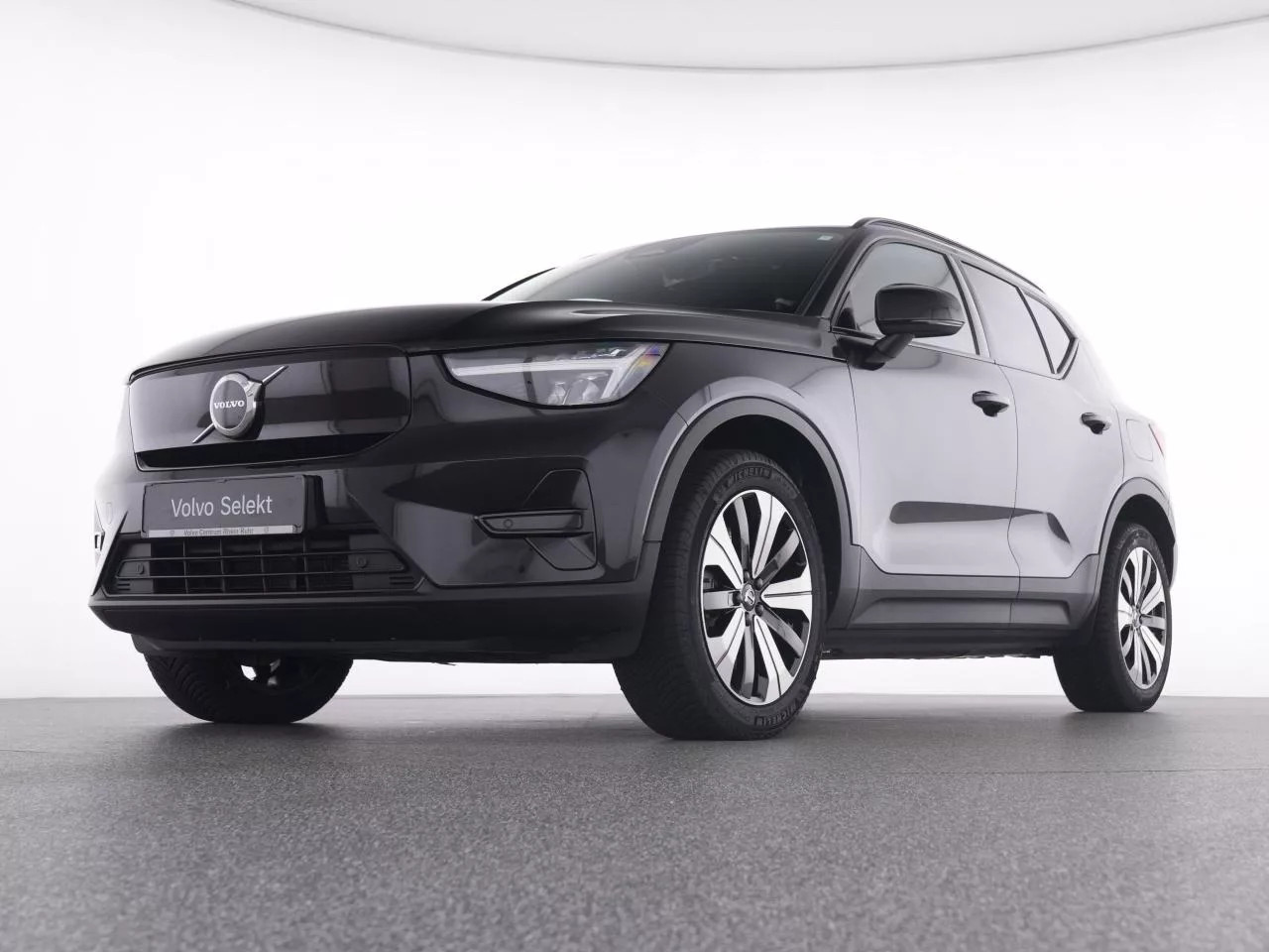 Volvo XC40 Core 170kW